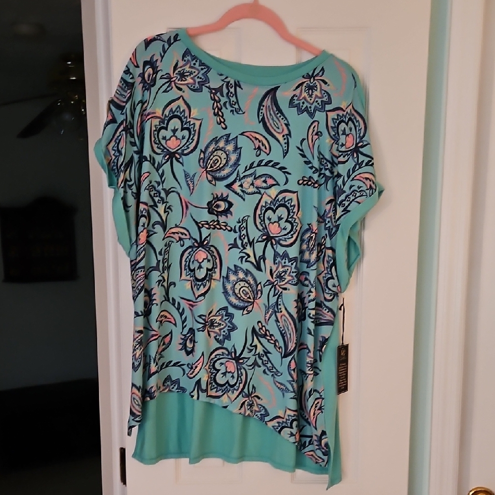 DG2 by Diane Gilman Green Dolman Sleeve Blouse